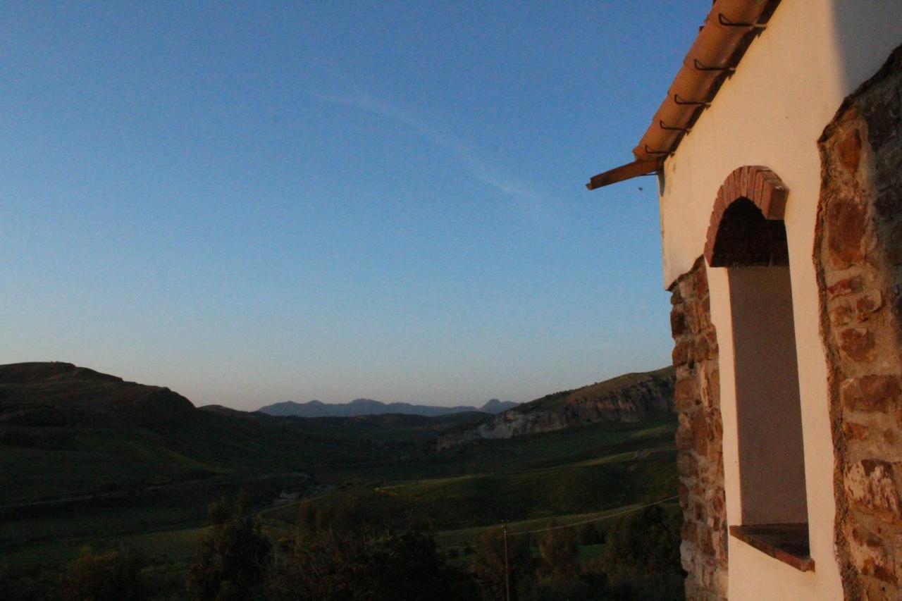 Ponte Calatrasi Agriturismo Roccamena 외부 사진